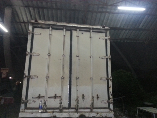 ขายครับตู้7.30เมตร สภาพ 80\%ครับ