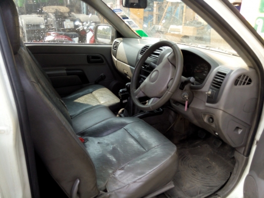 ขายรถกะบะตู้เย็น อีซูซุ ดีแม็ก สภาพสวยเดิมครับ เครื่องดี พร้อมใช้งาน ขายรถกะบะตู้เย็น อีซูซุ ดีแม็ก สภาพสวยเดิมครับ เครื่องดี พร้อมใช้งาน