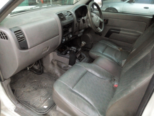 ขายรถกะบะตู้เย็น อีซูซุ ดีแม็ก สภาพสวยเดิมครับ เครื่องดี พร้อมใช้งาน ขายรถกะบะตู้เย็น อีซูซุ ดีแม็ก สภาพสวยเดิมครับ เครื่องดี พร้อมใช้งาน