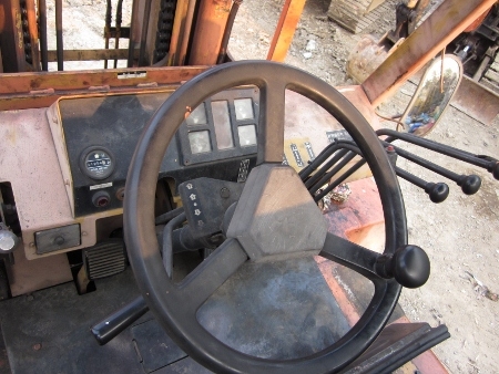 ขาย--รถยกโฟล์ทลิฟท์ KOMATSU: FD80H-5 ไม่มีงา ขนาด 8 ตัน เครื่องดีพร้อม ใช้งานได้ปกติทุกระบบ ของมือสองจากญี่ปุ่น