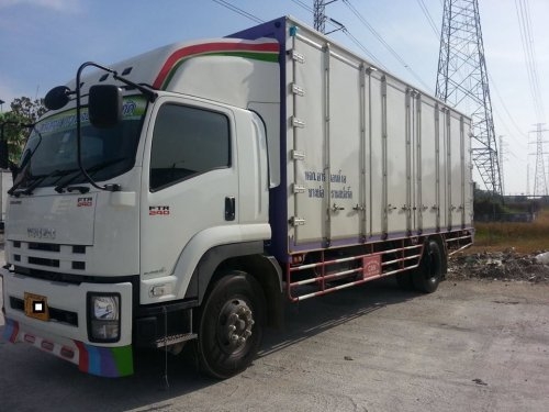 ขายดาวน์ IZUSU FTR240 6ล้อ พร้อมตู้