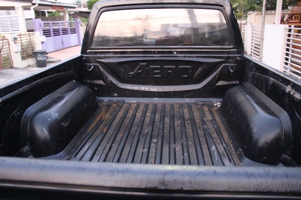 ขายถูกรถพร้อมใช้ง1997เครื่อง2.8turbo เกีย4x4เอกสาร ครบพร้อมโอน