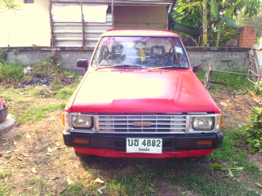 ขาย TOYOTA กะบะตอนเดียว เครื่องดีเชล 5เกียร เครื่องแน่น แน่น ช่วงล่างดี 53000