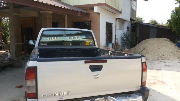 ขายรถบ้าน เดิมๆ 4WD Nissan Frontier 3.0Zddti