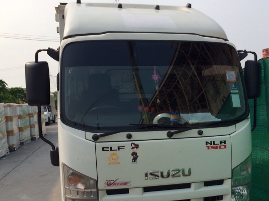 ขายรถบรรทุกสี่ล้อใหญ่พร้อมตู้ Isuzu NLR130 **** จองแล้วครับ****