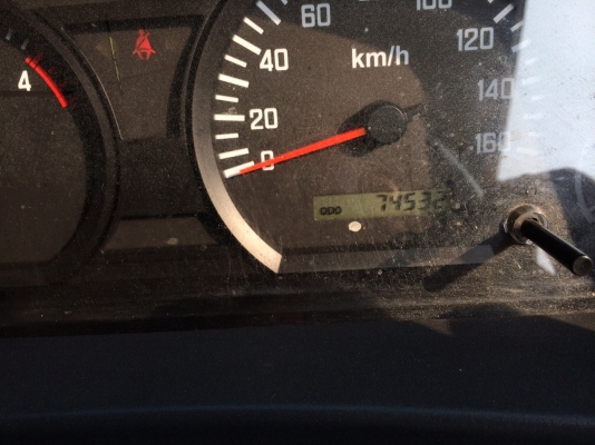 ขายรถบรรทุกสี่ล้อใหญ่พร้อมตู้ Isuzu NLR130 **** จองแล้วครับ****