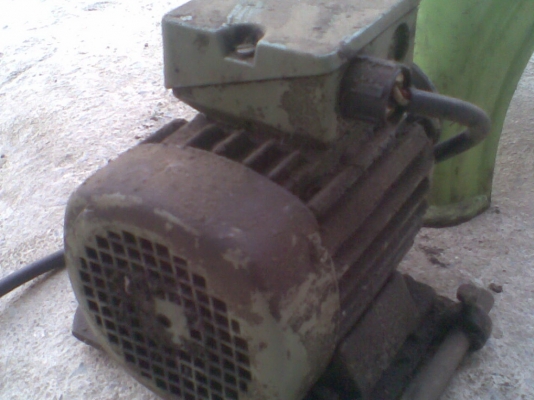 มอเตอร์ 3 เฟต 2 ตัว