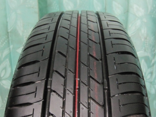 ขายล้อกะทะ New Yaris พร้อมยางป้ายแดงขอบ14 สภาพใหม่ๆ