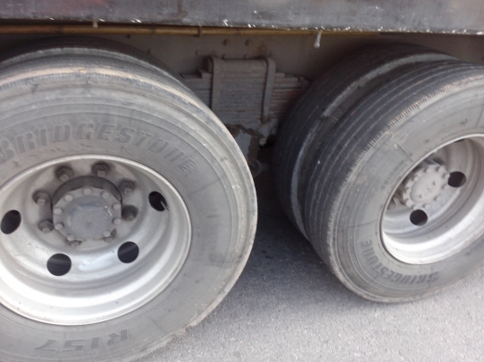 ขายรถ 12 ล้อรั้วกระบะเหล็ก HINO FR2PWG เครื่อง P11C 325 แรงม้า รถวิ่ง 91354 กิโลเมตร ราคา 1800000