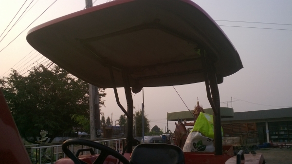 ขายไม่แพง ยันมาร์ 45 แรง ใช้งานสองพันกว่าชม. สภาพเยี่ยม! ยางใหม่มาก! โทรเลย 081-0745778 ลุงโหนกรับสายจ้า