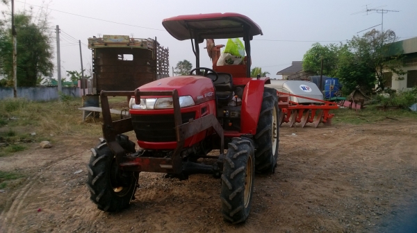 ขายไม่แพง ยันมาร์ 45 แรง ใช้งานสองพันกว่าชม. สภาพเยี่ยม! ยางใหม่มาก! โทรเลย 081-0745778 ลุงโหนกรับสายจ้า