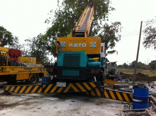 ขายรถเครน KATO KR-35H-IIIL เครน 35ตัน 4ล้อใหญ่ สวยพร้อมทะเบียน ขายรถเครน KATO KR-35H-IIIL เครน 35ตัน 4ล้อใหญ่ สวยพร้อมทะเบียน