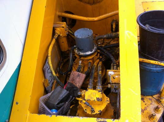 ขายรถเครน KATO KR-35H-IIIL เครน 35ตัน 4ล้อใหญ่ สวยพร้อมทะเบียน ขายรถเครน KATO KR-35H-IIIL เครน 35ตัน 4ล้อใหญ่ สวยพร้อมทะเบียน