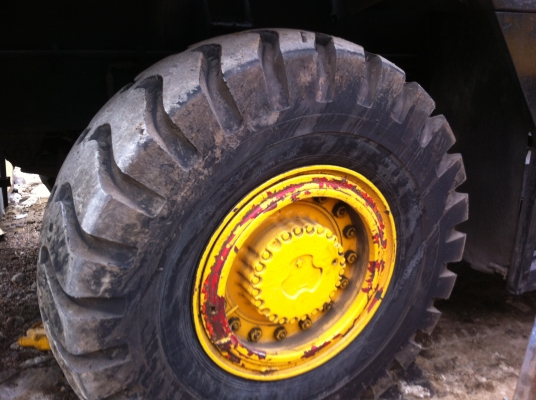 ขายรถเครน KATO KR-35H-IIIL เครน 35ตัน 4ล้อใหญ่ สวยพร้อมทะเบียน ขายรถเครน KATO KR-35H-IIIL เครน 35ตัน 4ล้อใหญ่ สวยพร้อมทะเบียน