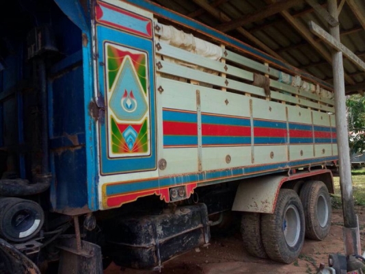 รถมิตซู 10 ล้อดั้ม FN527N - TF 220 แรงม้า. สนใจติดต่อ 081 - 6079515 รถมิตซู 10 ล้อดั้ม FN527N - TF 220 แรงม้า. สนใจติดต่อ 081 - 6079515