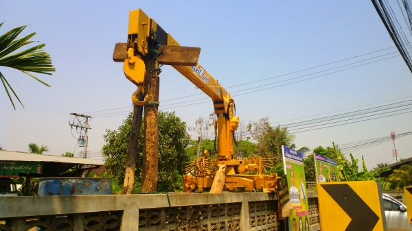 เครน ทาดาโน่ SUPPER Z290 ขอบราคาเท่าไรต่อรองกันได้ครับ