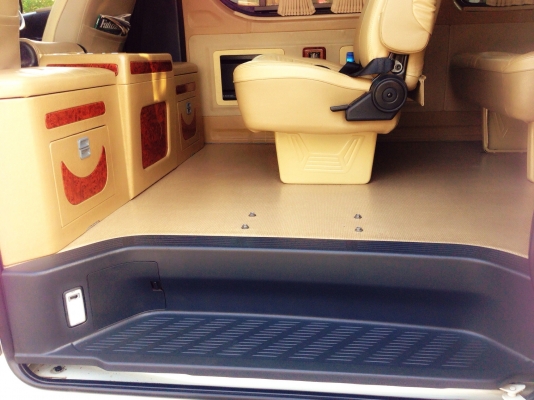 ขายรถตู้ toyota comuter 2011