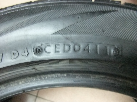 ยาง bridgestone 185/55/15 ปี11 สภาพสวยๆ
