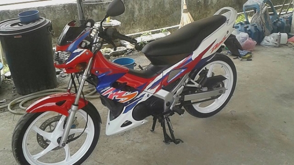 ขาย Nova Desh125 ปี44 สวยๆ เอกสารครบ T.0851713153