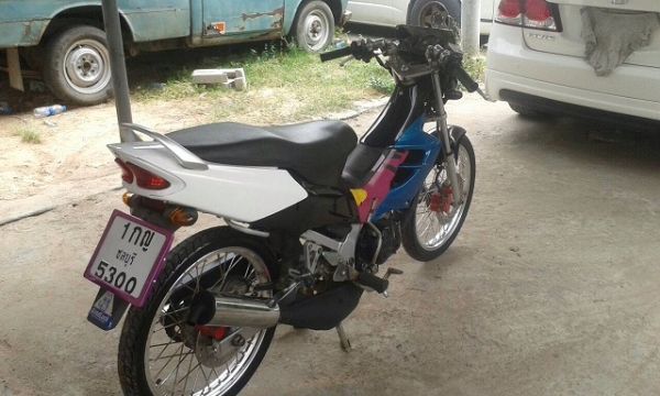 ขาย Nova Desh125 ปี44 สวยๆ เอกสารครบ T.0851713153