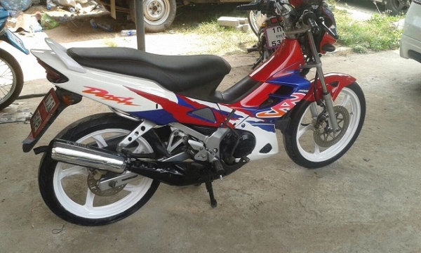 ขาย Nova Desh125 ปี44 สวยๆ เอกสารครบ T.0851713153