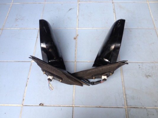 กระจกมองข้างเเอคคอร์94-97เก่าญี่ปุ่นสภาพสวย