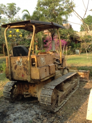 ขายรถเกรด รุ่น Komatsu GD 31