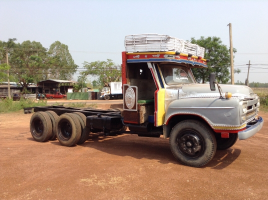 ขาย 10 ล้อหัวยาว 2 เพลาใหญ่ช่วงล่าง FUSO เครื่อง EH700 168 แรงม้า สโลว์อินเตอร์ 4 สปีด คัสซีสวยจัด ยางเต็ม ทะเบียนพร้อมโอน