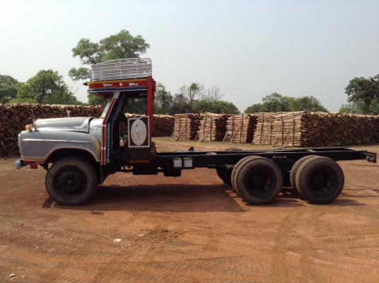 ขาย 10 ล้อหัวยาว 2 เพลาใหญ่ช่วงล่าง FUSO เครื่อง EH700 168 แรงม้า สโลว์อินเตอร์ 4 สปีด คัสซีสวยจัด ยางเต็ม ทะเบียนพร้อมโอน