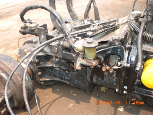 ขายเครื่องยนต์ komatsu 4d95 ทั้งชุด