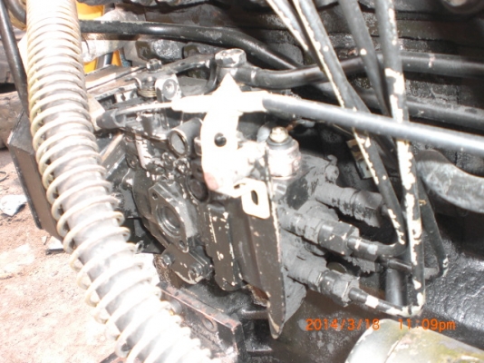 ขายเครื่องยนต์ komatsu 4d95 ทั้งชุด