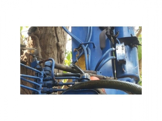 ขายเครนTADANA 2.5ตัน 3ปอก2 ปั้มดี สีสันดี พร้อมใช้งาน