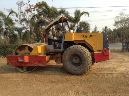 ขายรถบดใหญ่ DYNAPAC CA25D