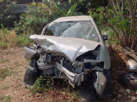 ขาย ราคาถูกซากTOYOTA VIOSปี 04 อยากขายไม่อยากซ่อม ราคาถูกด่วนคับ 6500 คับ สนใจ ติดต่อ081-7682048 คุณจิตรสิน