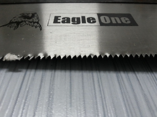 เลื่อยลอ Eagle one ขนาด 9 นิ้ว เลื่อยลอ Eagle one ขนาด 9 นิ้ว