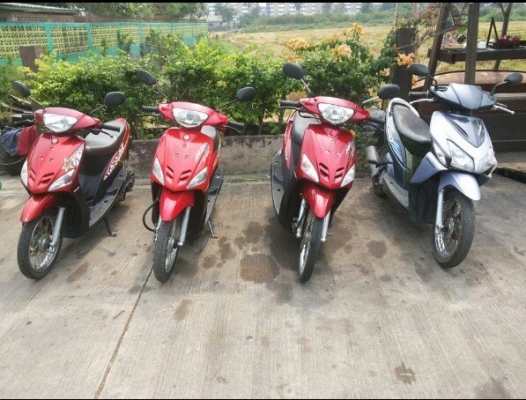 ขายคันละ 9,900 งดต่อ เอกสารทะเบียนโอนครบ เครื่องเดิม รถอยู่บางใหญ่ นนทบุรี สนใจโทร 084-3545593 ลองมาขับได้