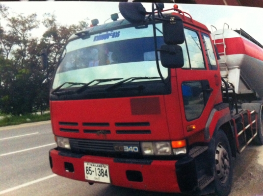 ขายนิสสัน ยูดี 310 แรง หัวลาก 700000