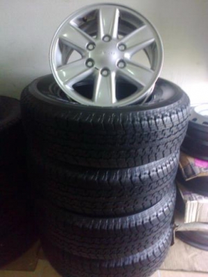 ล้ออีซุซุออนนิว16ป้ายแดงจัดรัดยางบิดโตน245 70R16ปี13