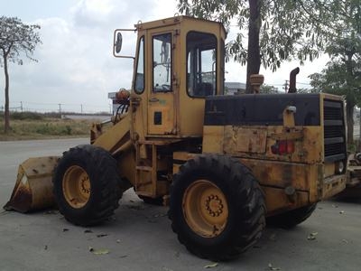 ขายรถตัก KOMATSU 510 นำเข้าจากประเทศญี่ปุ่น ติดต่อ อำพล 090-9694506/080-3031241