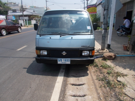 ขายรถตู้นิสสัน ราคา 75,000