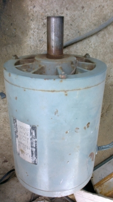 ขายMotor Hitashi 3 HP 220 Volt 3 phase 4 pole