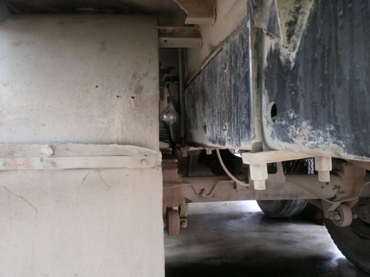 ขายรถ HINO KT925 เครื่อง HO7C เพลาเดียว  6 เกียร์เดินหน้า  ทิฟฟี่เพาร์เวอร์  มีแอร์ด้วย