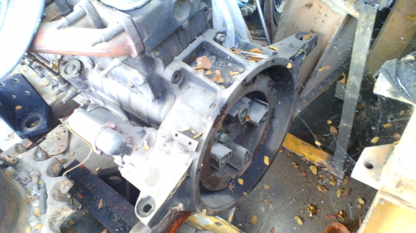 เครื่องยนต์ ISUZU 6BD1 ถอดจากรถแบคโฮ ที่ใช้งานได้ปกติ