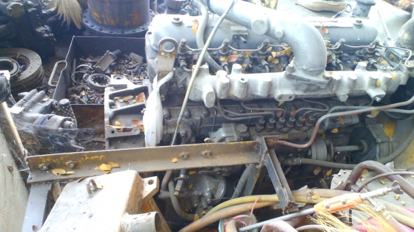 เครื่องยนต์ ISUZU 6BD1 ถอดจากรถแบคโฮ ที่ใช้งานได้ปกติ