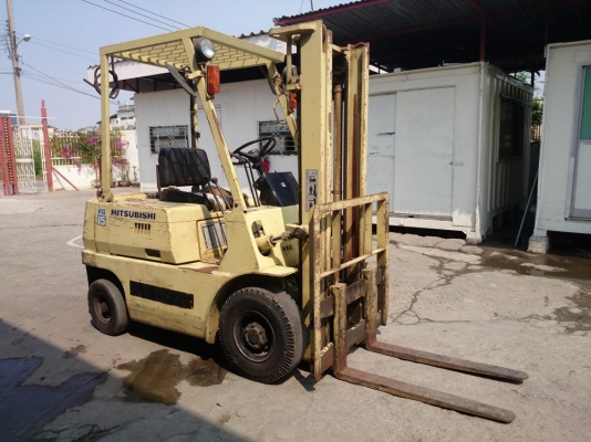 รถยกน้ำมันเบนซิน ขนาด 1.5 ตัน เสาสูง 3 เมตร Mitsubishi FG15