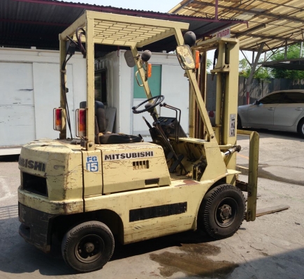 รถยกน้ำมันเบนซิน ขนาด 1.5 ตัน เสาสูง 3 เมตร Mitsubishi FG15 รถยกน้ำมันเบนซิน ขนาด 1.5 ตัน เสาสูง 3 เมตร Mitsubishi FG15