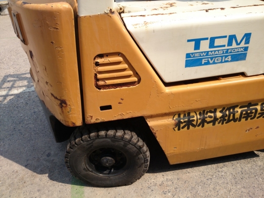 รถยกน้ำมันเบนซิน 1.4 ตัน เสาสูง 4 เมตร TCM FVG14N15  ราคา  100,000.- บาท