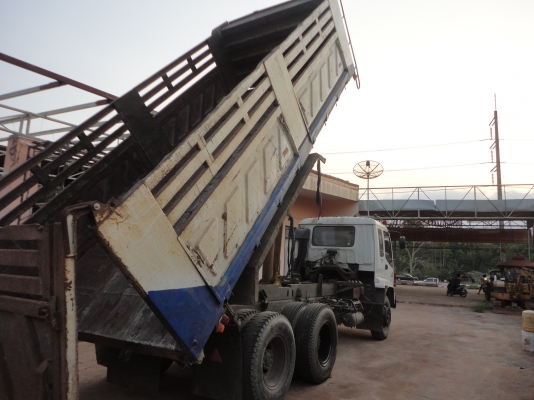 ขายรถบรรทุก 10ล้อดั้มพ์ 2เพลา ISUZU DECA 195 แรงม้า