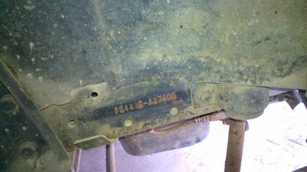 หกล้อ MITSUBISHI CANTER 110 แรง จดทะเบียนปี 46 ติดเครนทาดาโน่ 3 ตัน หลุดมัดจำ.