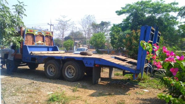 สิบล้อเทลเล่อร์ อีสุ เครื่อง มิตซู 6D16 195 แรง เฟืองท้ายฟูโซ่ เบรคทิฟฟี่